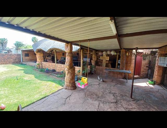 3 BEDROOM HOUSE FOR SALE IN CLAREMONT